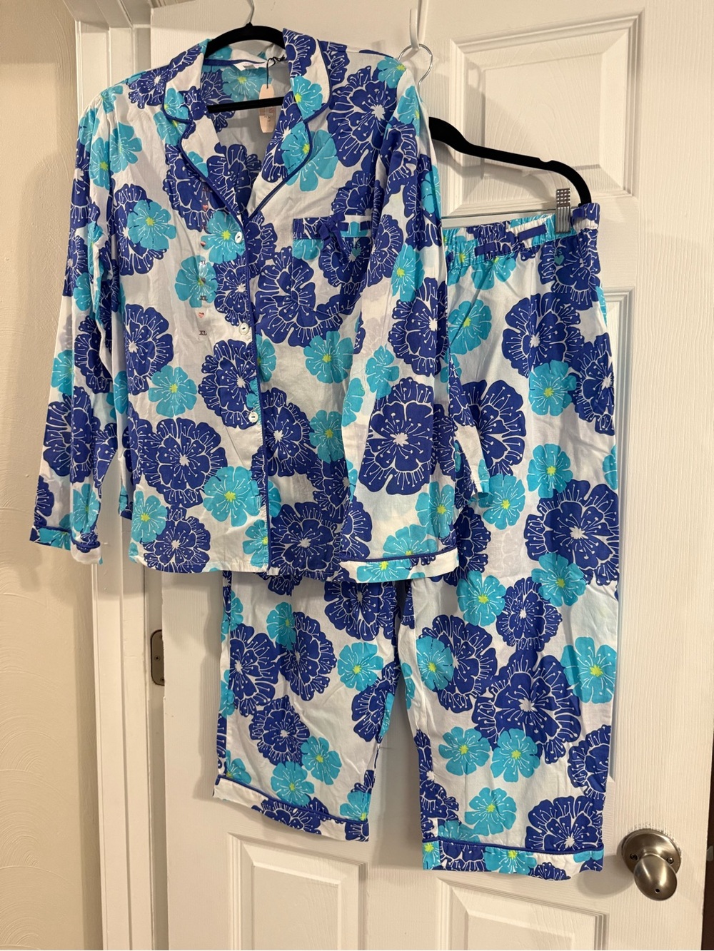 Victoria's Secret women’s Floral Pajama Set in Blue & Teal